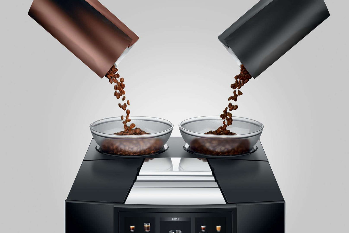 Jura GIGA 10 Diamond Black Automatic Coffee Machine 15558