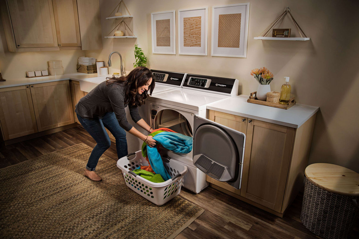 Speed Queen 9kg NG/LPG Gas Front Touch Control Dryer ADGE9BSS