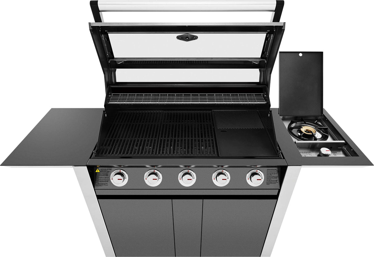 Beefeater 1600 Series 5 Burner LPG BBQ & Trolley BMG1651DA