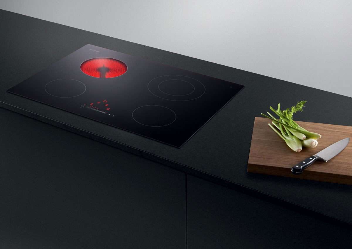 Fisher & Paykel 75cm Black Ceramic Glass Electric Cooktop CE754DTB1