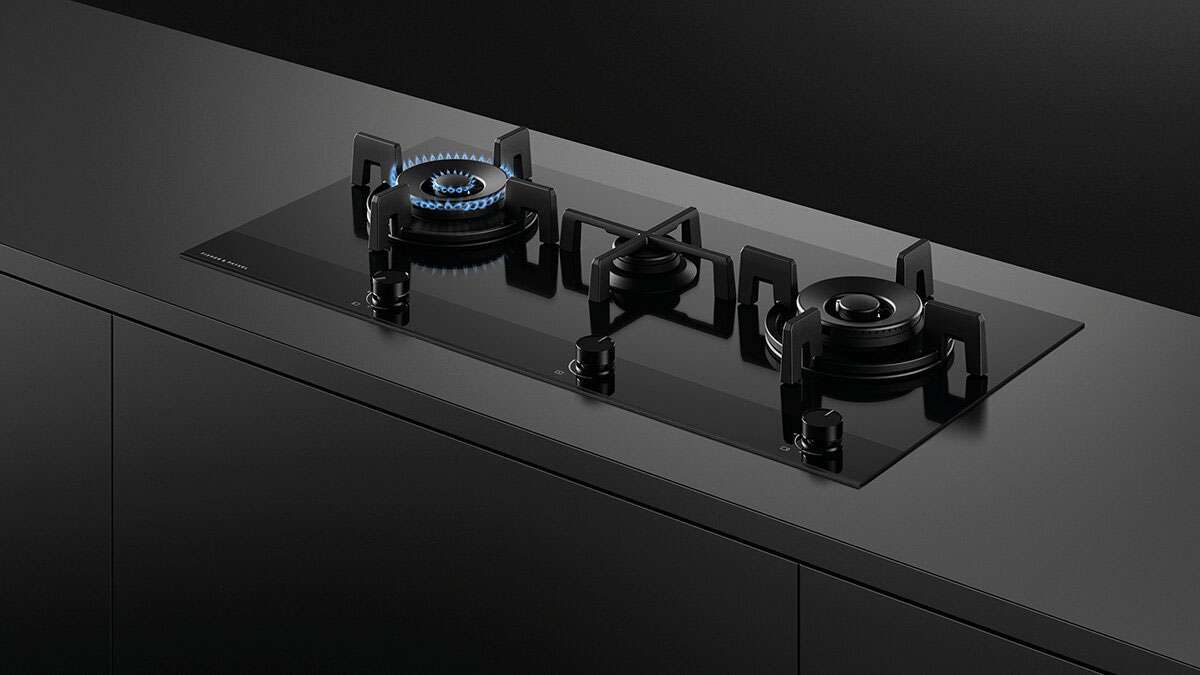Fisher & Paykel 90cm Black Glass LPG Gas Cooktop CG903DLPGB4