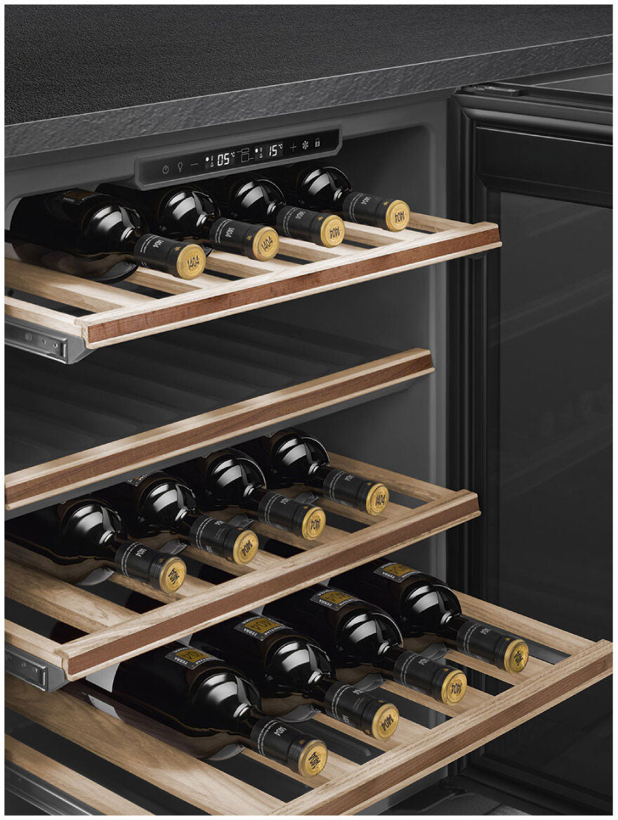 Smeg 82cm 38 Bottles Dolce Stil Novo Built-in Wine Cooler Black CVI638RN3
