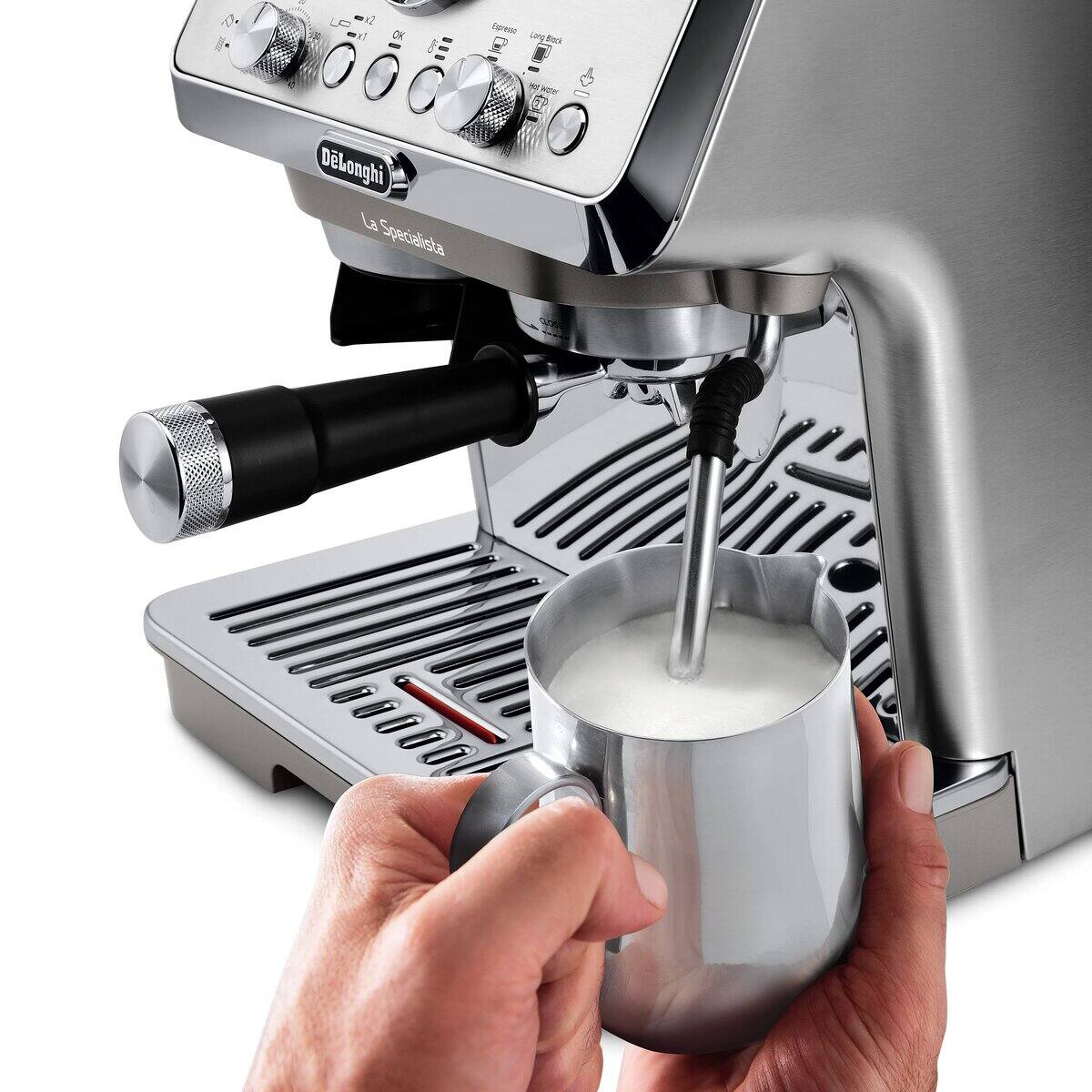 DeLonghi La Specialista Arte Evo Manual Coffee Machine with Cold Brew EC9255M2