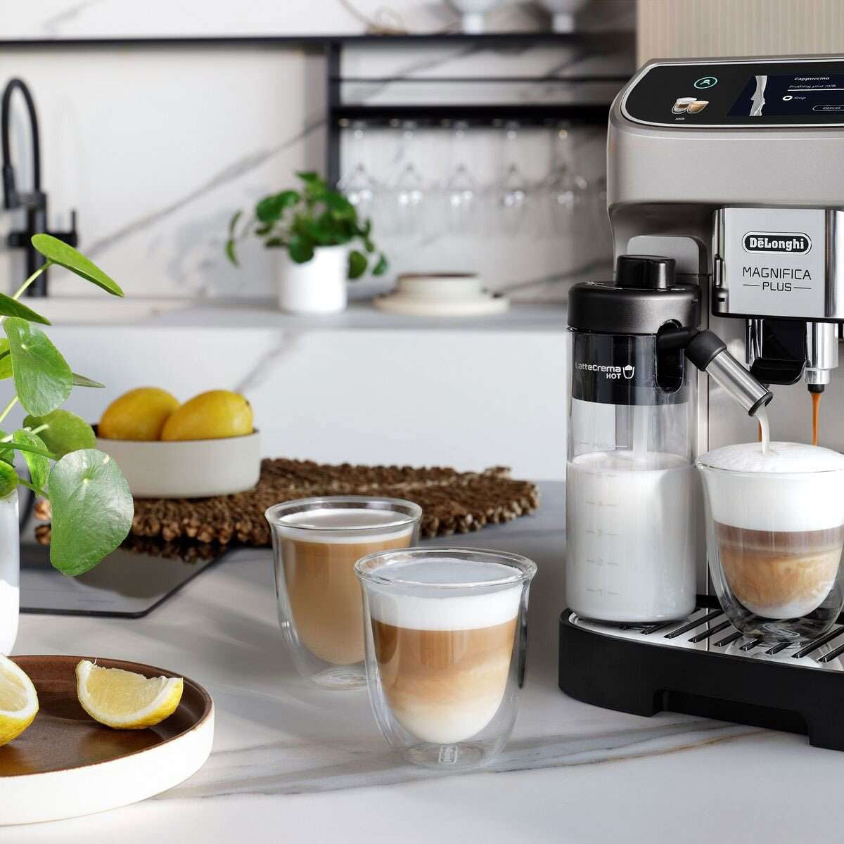 DeLonghi Magnifica Plus Fully Automatic Coffee Machine ECAM32070SB