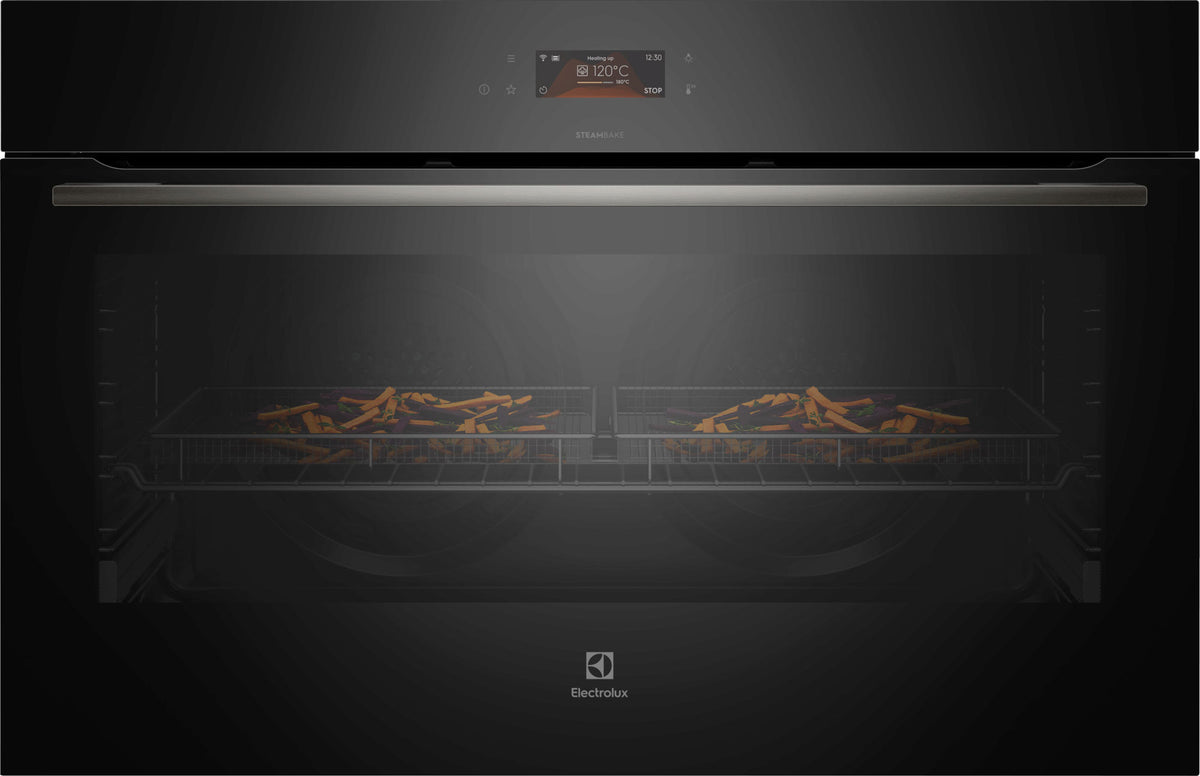 Electrolux 90cm Electric Pyrolytic Wall Oven EVEP9616DF