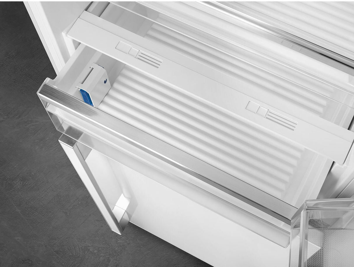Smeg 481L Bottom Mount Refrigerator FA490RWH5AU | Greater Sydney Only