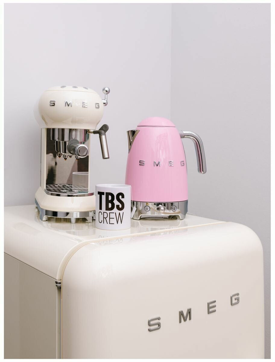 Smeg 135L FAB 50's Retro Style Bar Refrigerator Cream FAB10HLCR5AU