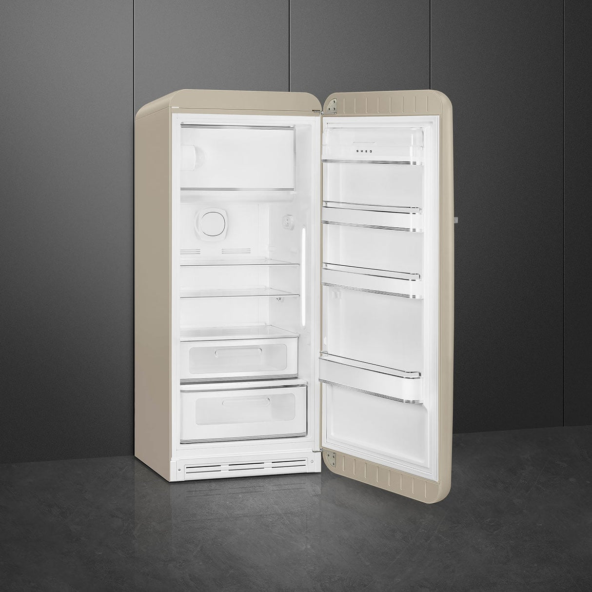 Smeg 270L Retro Refrigerator Perfectly Pale FAB28RDPP5 | Greater Sydney Only