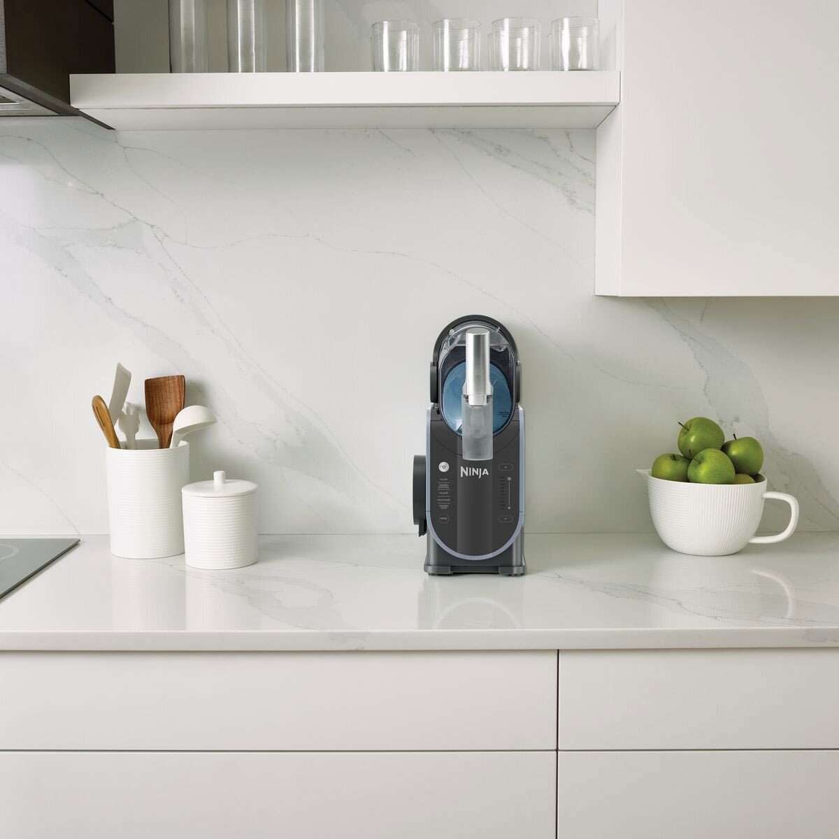 Ninja SLUSHi Professional Frozen Drink Maker FS301