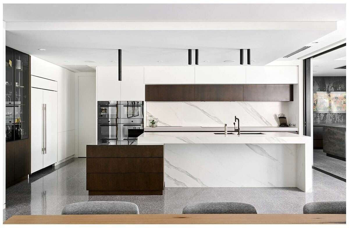Schweigen 90cm Silent 900m3/hr Black Glass Undermount Rangehood KLS-9GLASSBLKST