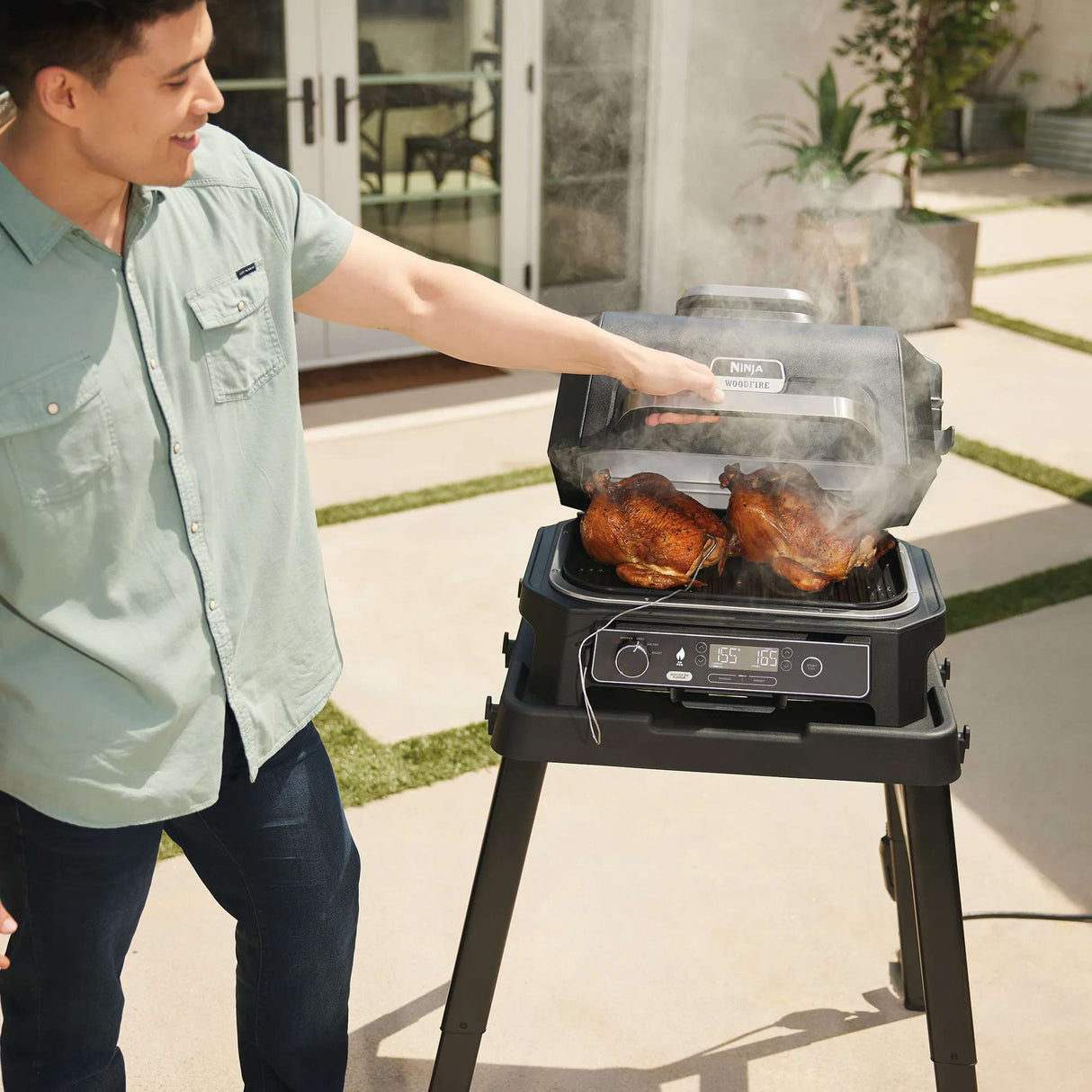 Ninja Woodfire Pro XL Outdoor Electric BBQ Grill and Smoker OG850
