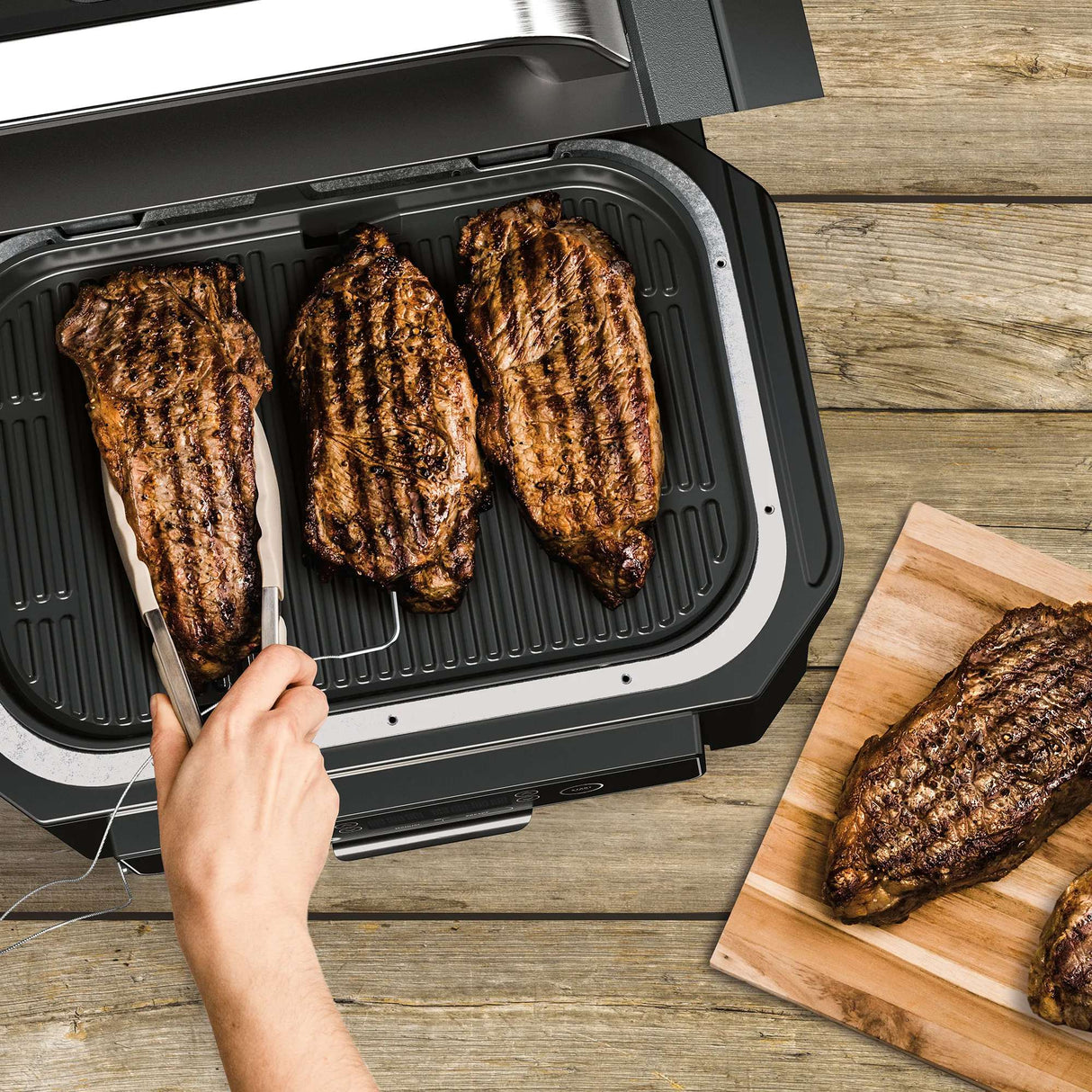 Ninja Woodfire Pro XL Outdoor Electric BBQ Grill and Smoker OG850