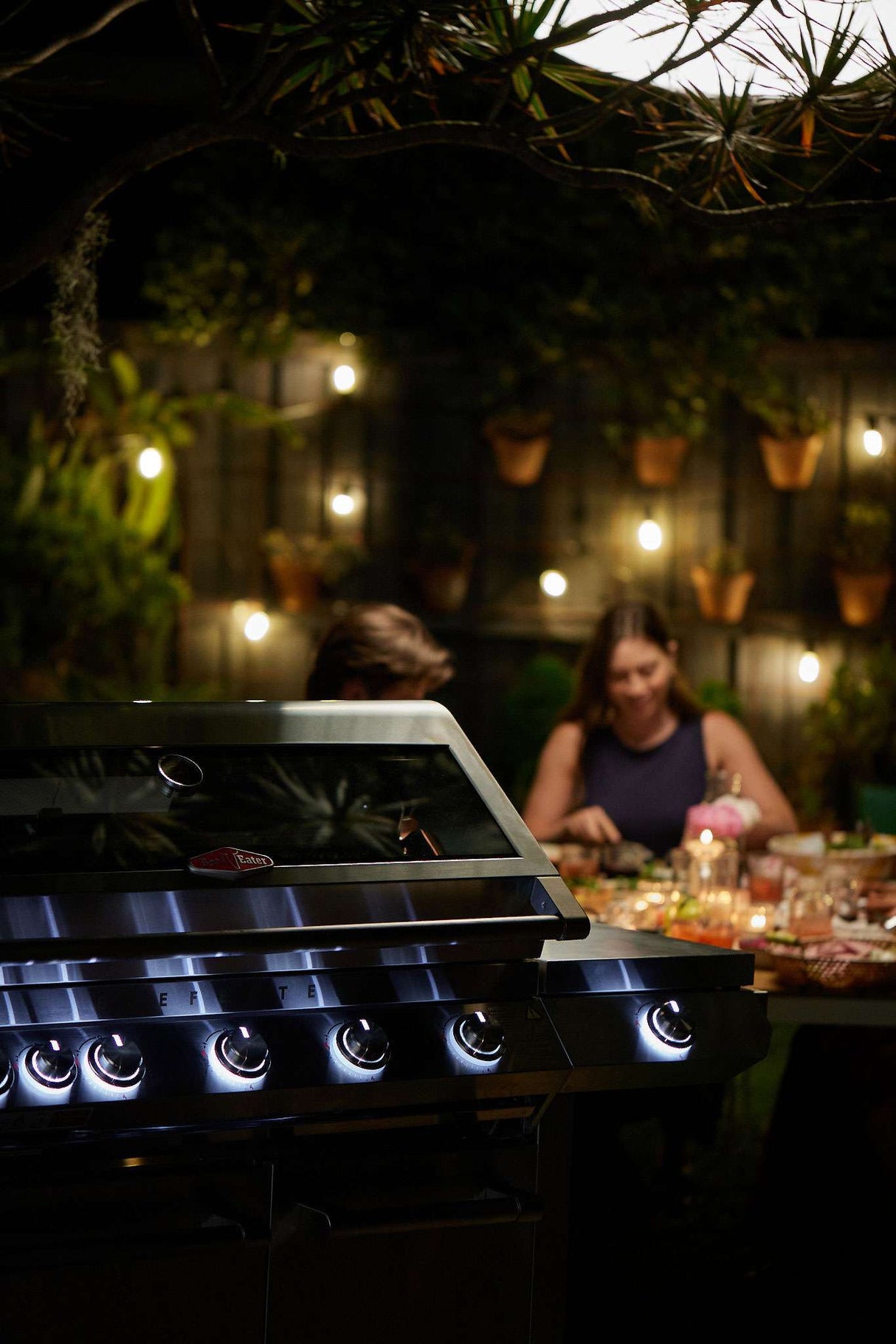 Beefeater 7000 Premium 5 Burner LPG BBQ & Trolley BMF7655SA