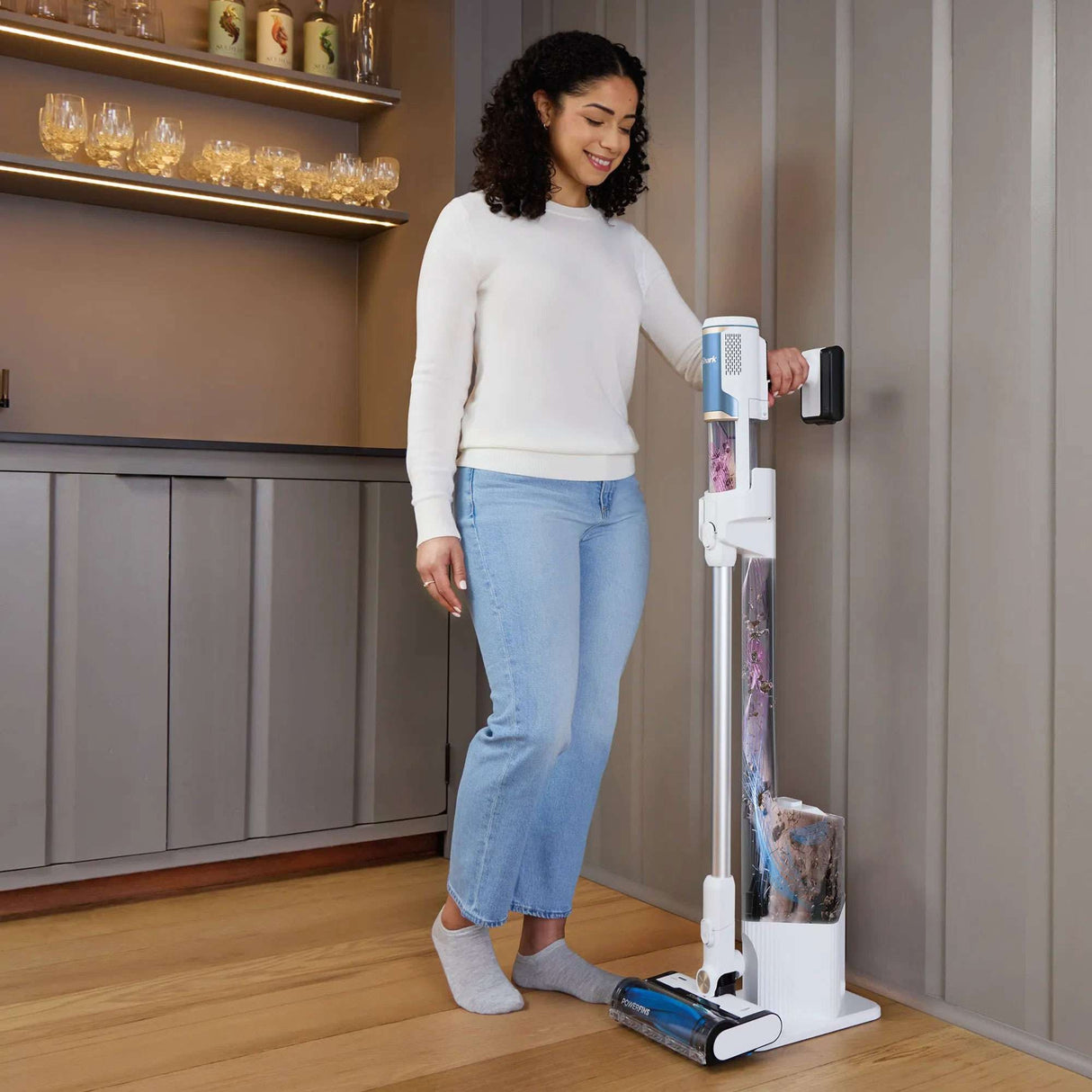 Shark Clean & Empty Stick Cordless Vacuum Cleaner BU3521ANZ