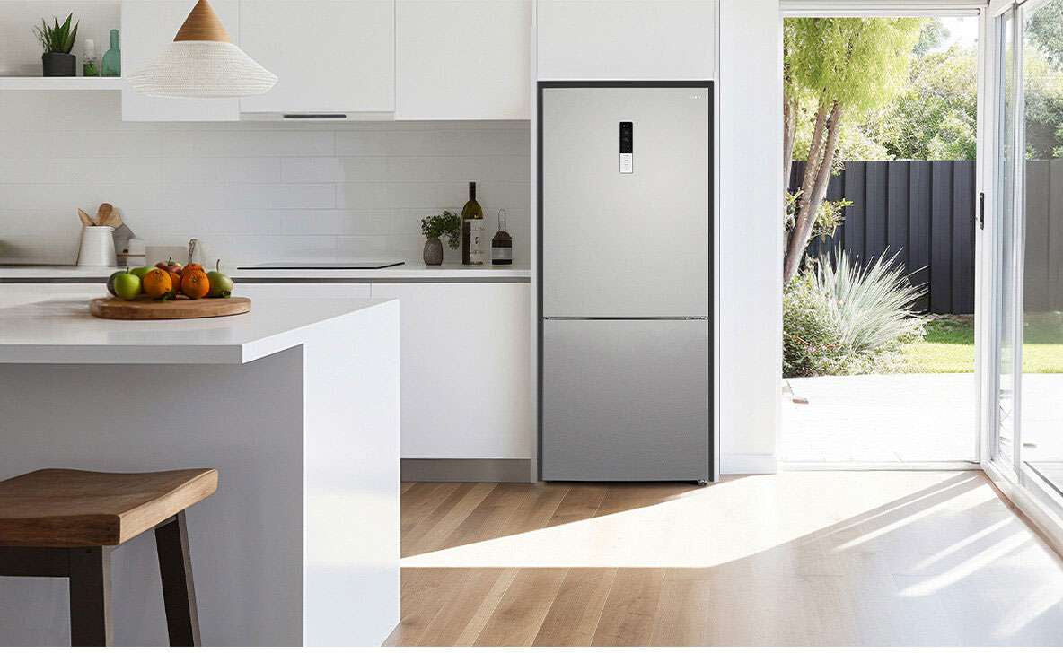 CHiQ 396L Bottom Mount Refrigerator CBM394NSS6E | Greater Sydney Only