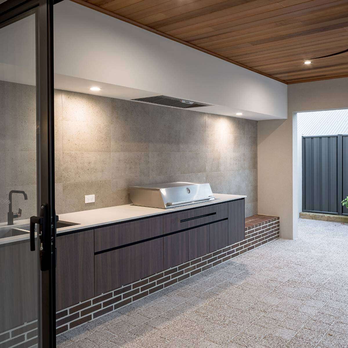 Schweigen 100cm Non-Silent 2500m3/hr S/S BBQ Undermount Rangehood CLUM210