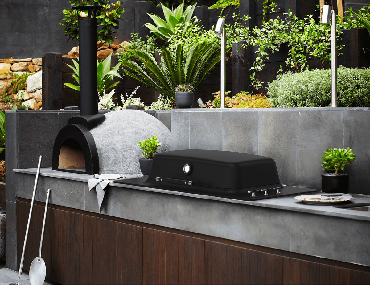 Everdure FURNACE Built-in 3 Burner Gas BBQ Black EB3G1BA