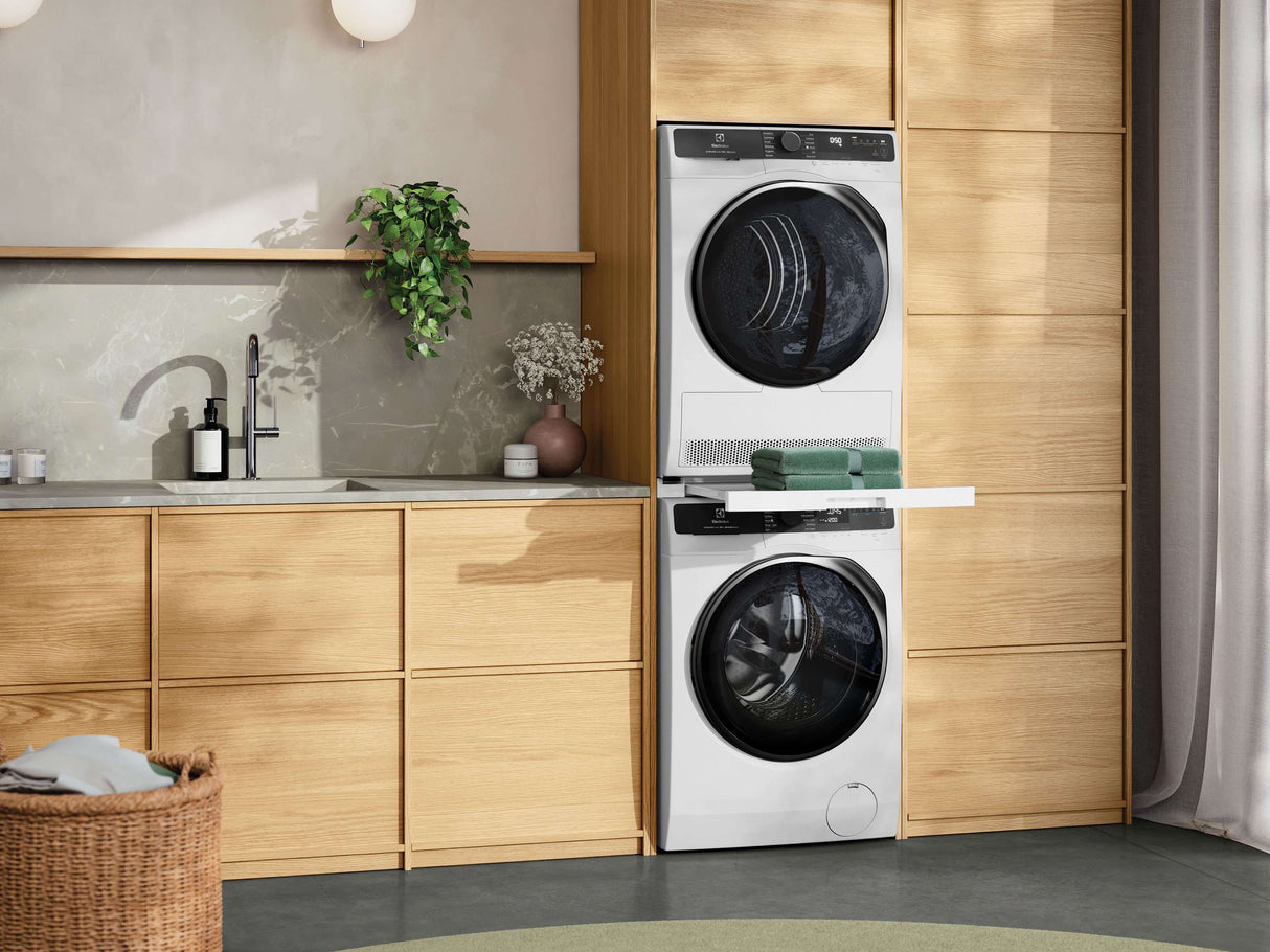 Electrolux 9kg Heat Pump Dryer EDH903R7WC | Greater Sydney Only