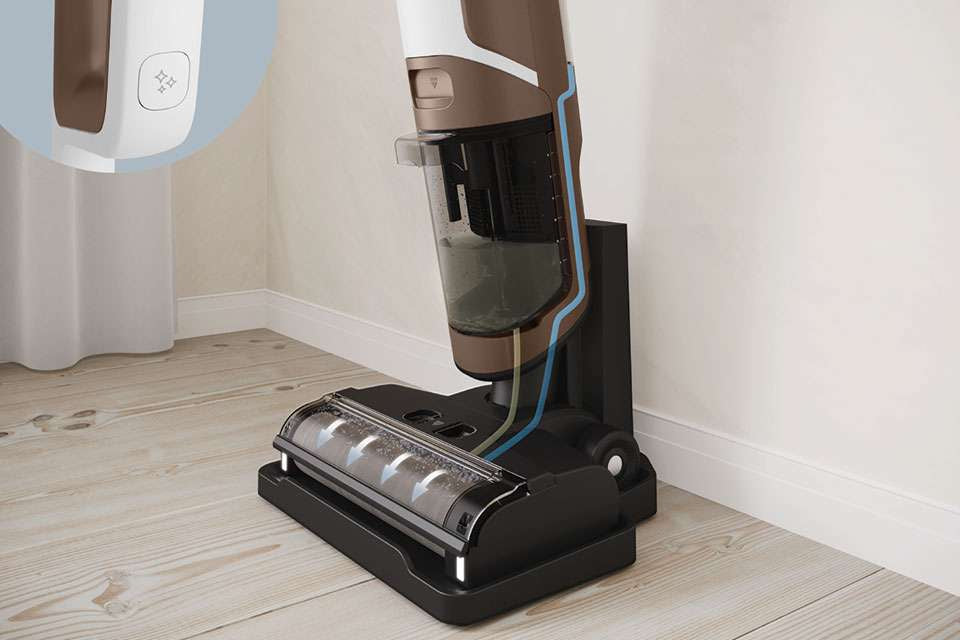 Electrolux UltimateHome 700 Wet & Dry Vacuum Cleaner EFW71311