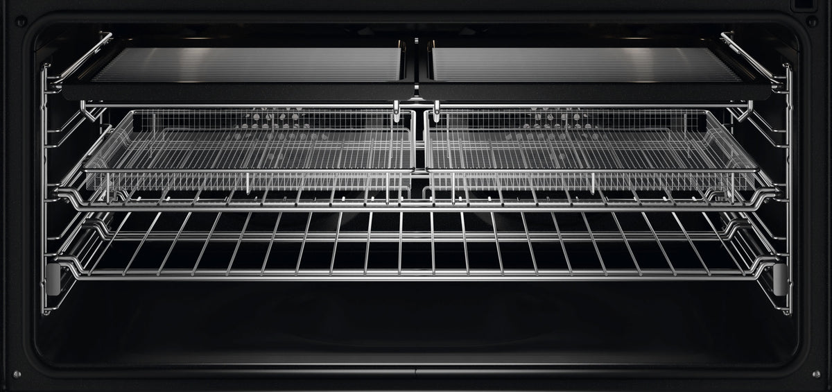 Electrolux 90cm Electric Pyrolytic Wall Oven EVEP9616DF