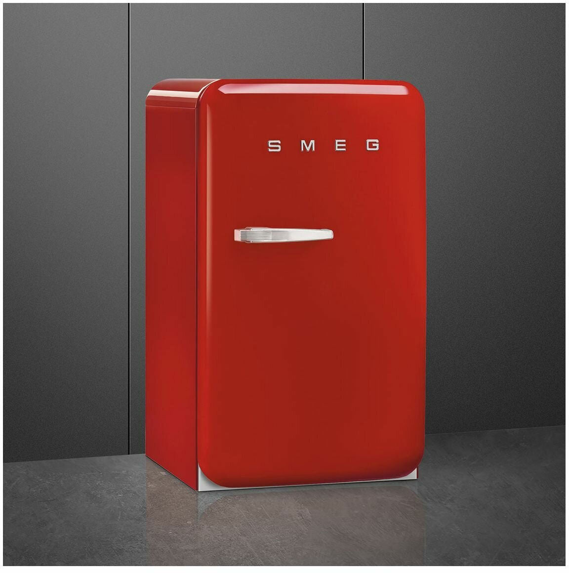 Smeg 135L FAB 50's Retro Style Bar Refrigerator Red FAB10HRRD5AU