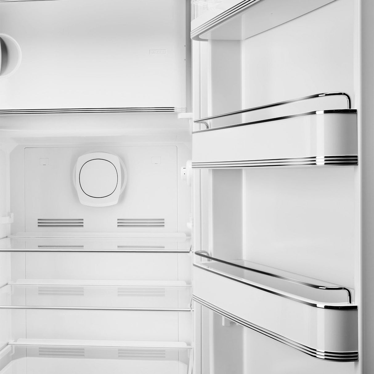 Smeg 270L 50's Retro Refrigerator Black FAB28RDBLM5 | Greater Sydney Only