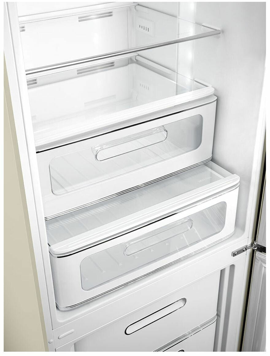 Smeg 331L 50's Bottom Mount Refrigerator Cream FAB32RCR5AU | Greater Sydney Only