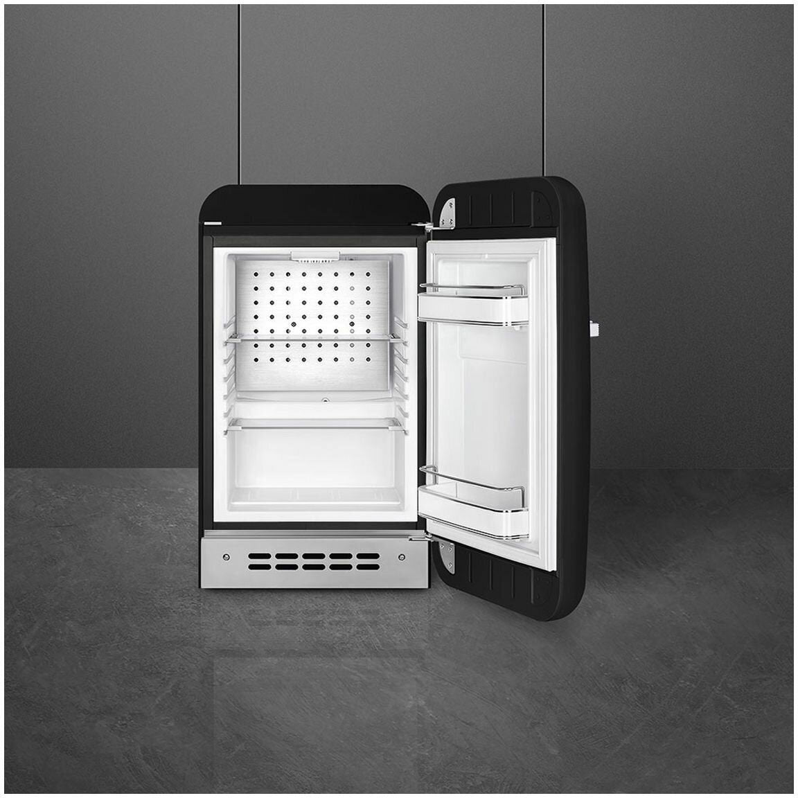 Smeg 34L FAB 50's Retro Style Bar Fridge Black FAB5RBL5AU