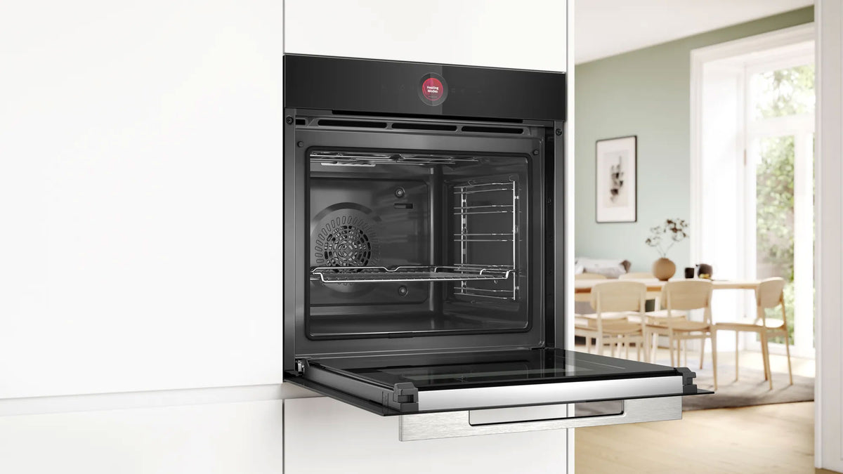 Bosch Series 8 60cm Pyrolytic Oven Black HBG7741B1A