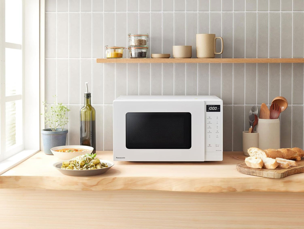 Panasonic 20L 800W Compact Microwave Oven White NN-ST21QWQPQ