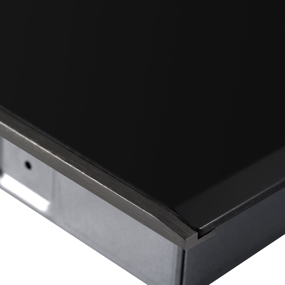 Omega 70cm Induction Cooktop OCI704PPTZ