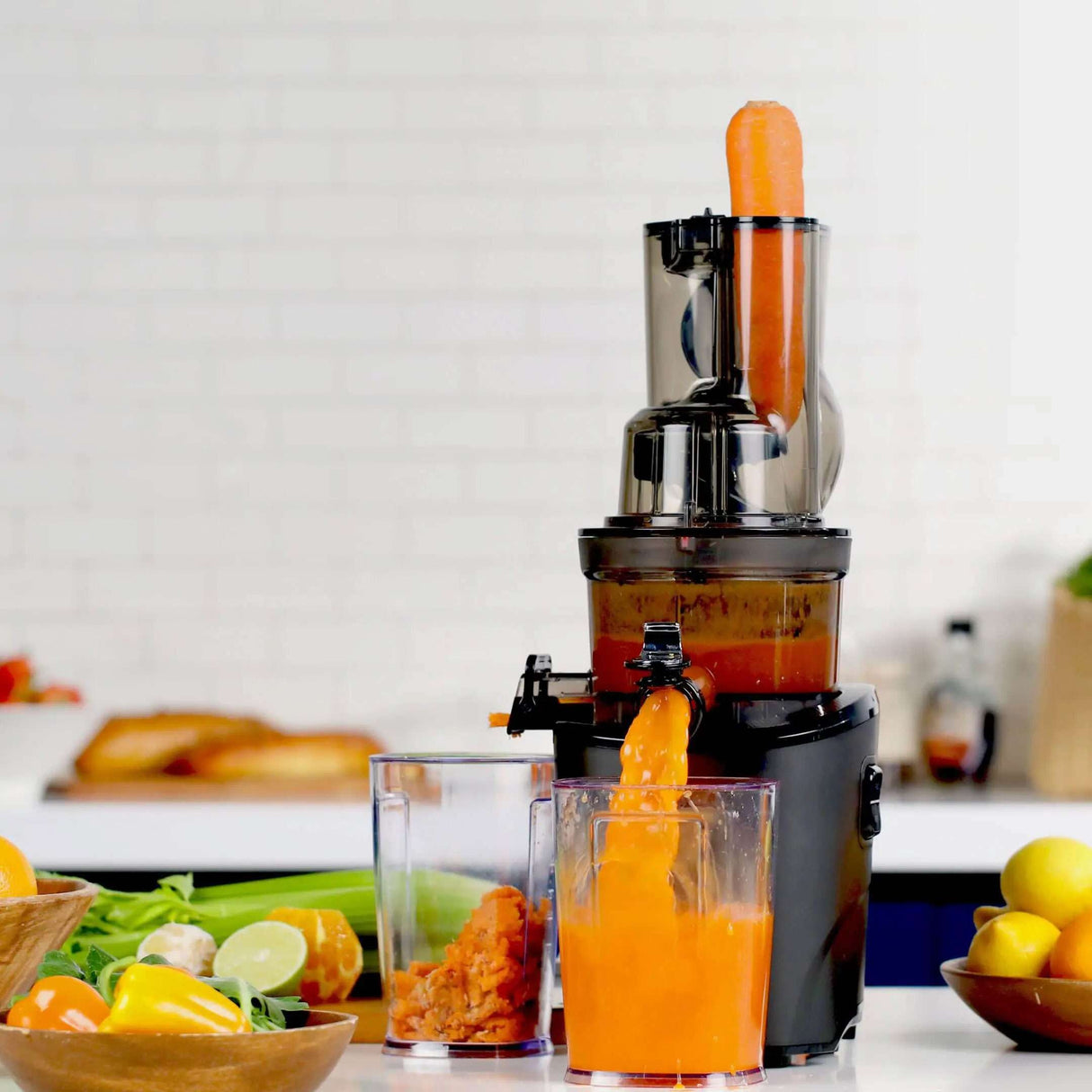 Kuvings REVO830 Matte Black Pearl Revolution Cold Press Juicer REVO830PB