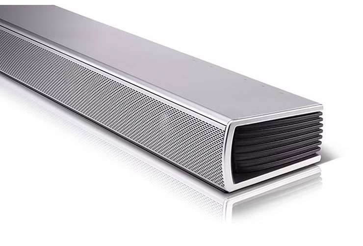 LG 2.1 Channel 360W Soundbar with Wireless Subwoofer SH7