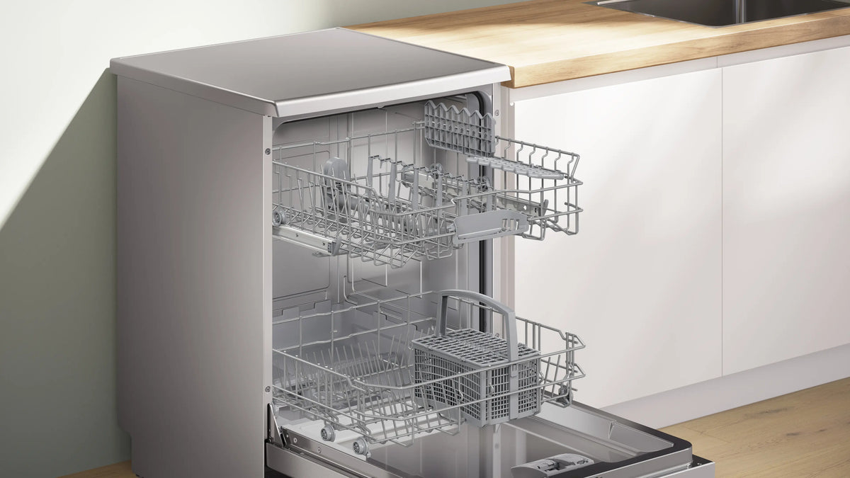 Bosch Series 2 60cm Freestanding Dishwasher Stainless Steel SMS2ITI02A