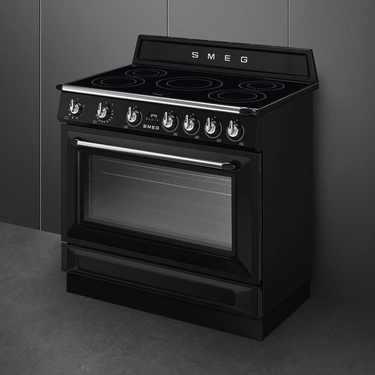 Smeg 90cm Victoria Freestanding Oven/Stove with Induction Hob Black TR90IMBL