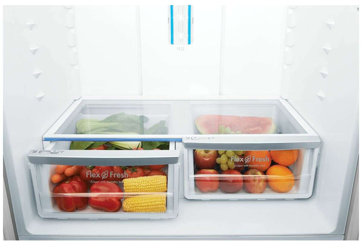 Westinghouse 565L French Door Refrigerator WHE6060SB | Greater Sydney Only