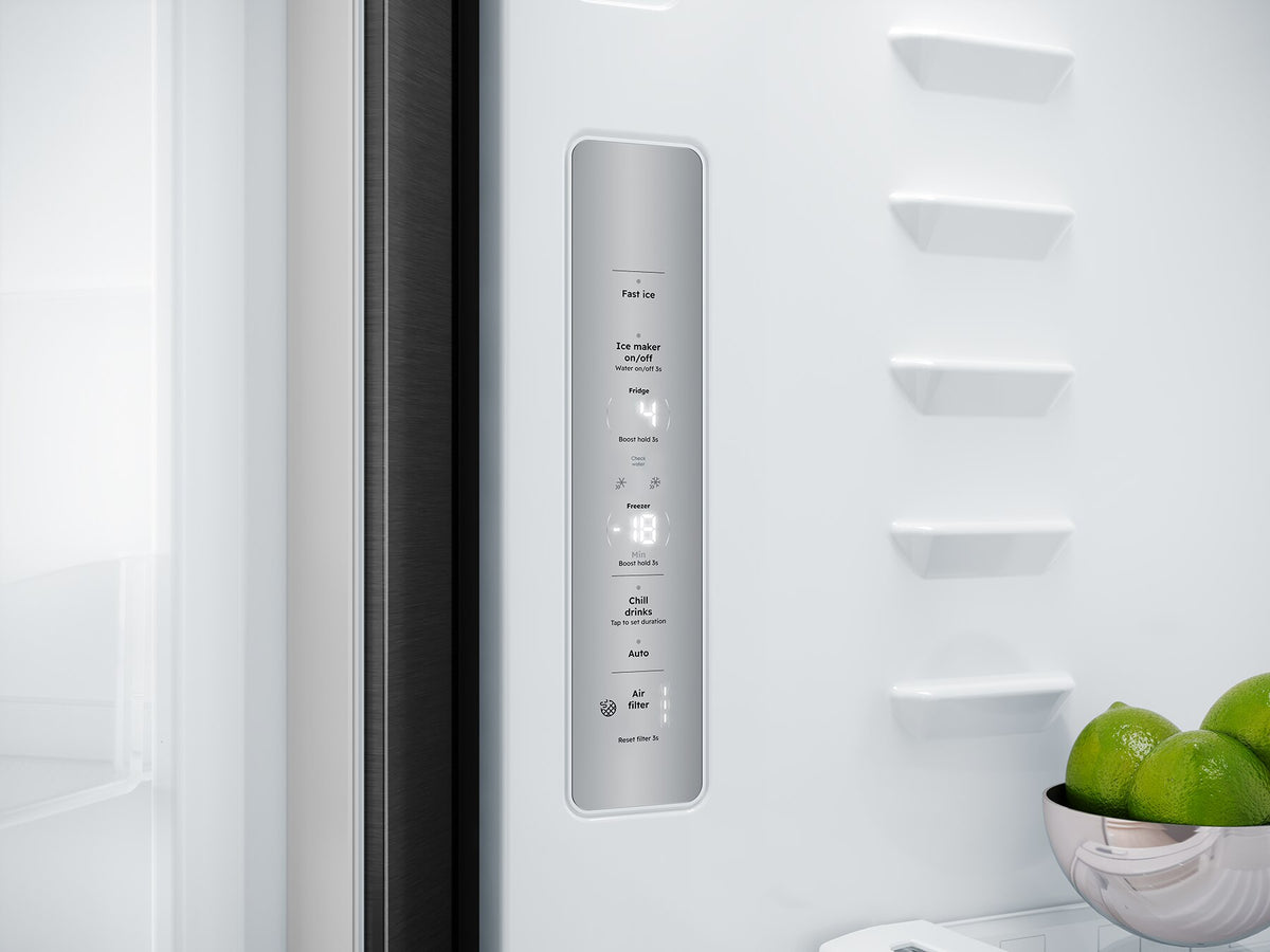 Westinghouse 564L French Quad Door Refrigerator WQE5760BB